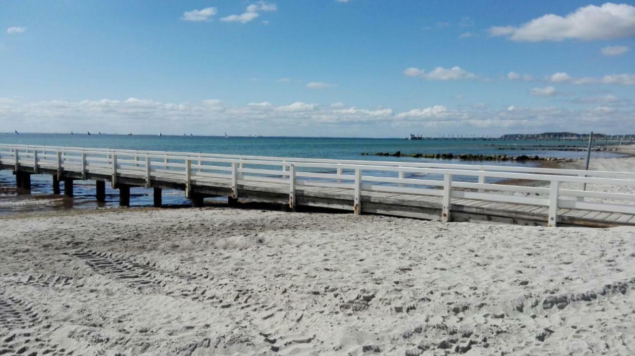 Wohnung Sonnenschein Inkl Strandkorb Vom 01 05-01 10 Grömitz Exteriör bild